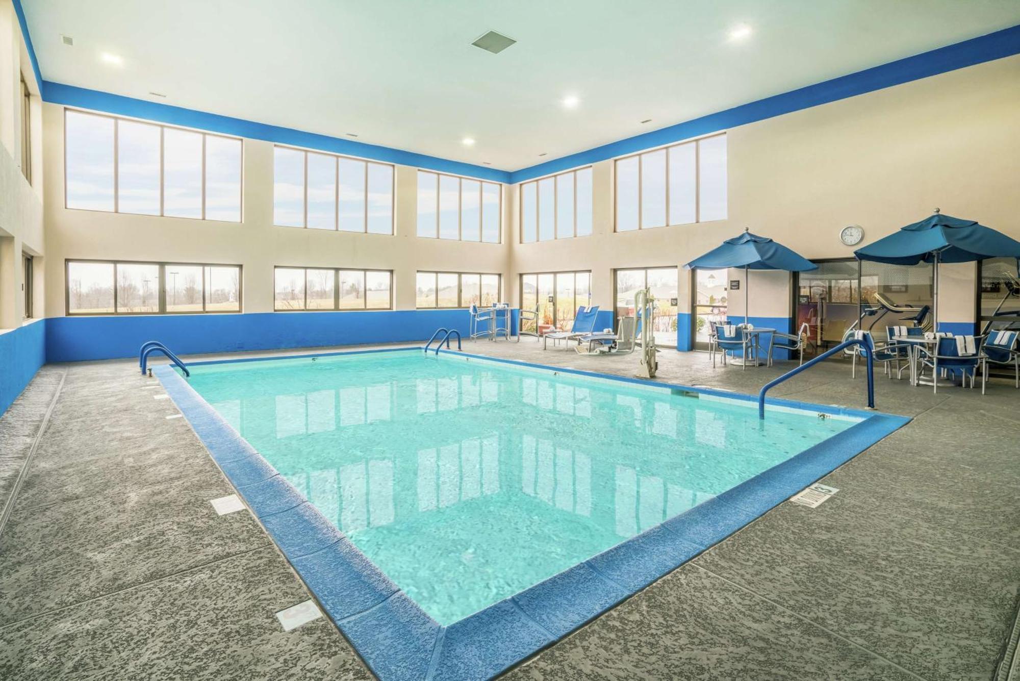 Hampton Inn Bardstown Zewnętrze zdjęcie