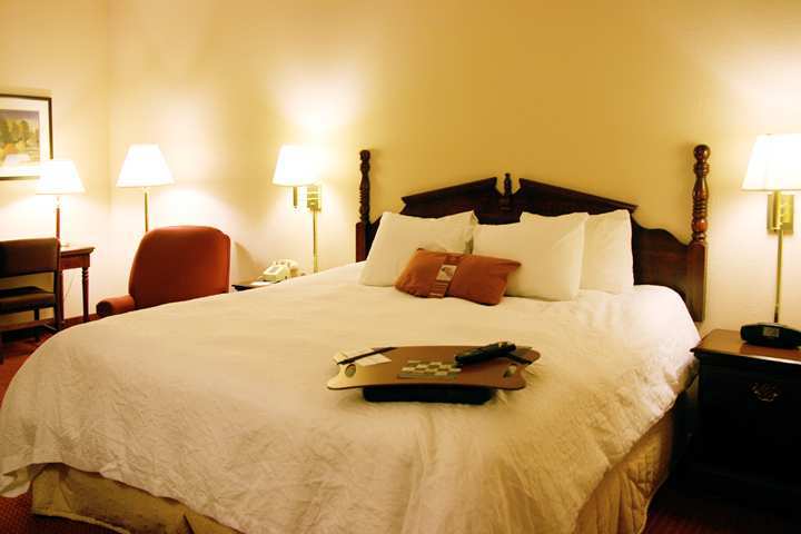 Hampton Inn Bardstown Zewnętrze zdjęcie